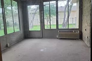 3126 Oak Hill Rd, Carrollton, TX 75007 - Photo 16