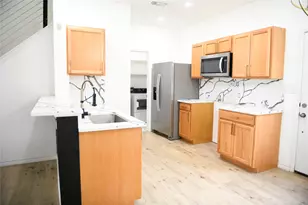 18072 Kelly Blvd, Dallas, TX 75287 - Photo 6
