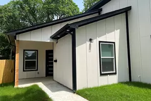 2811 Silkwood St, Dallas, TX 75215 - Photo 2
