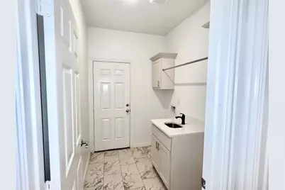 2811 Silkwood Street, Dallas, TX 75215 - Photo 16