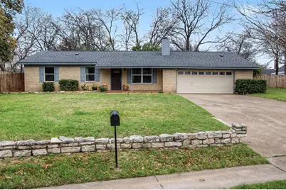 405 Torrey Street, Granbury, TX 76048 - Photo 1
