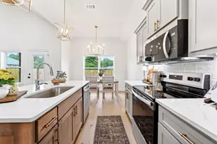 213 Central Park Ct, Athens, TX 75751 - Photo 14