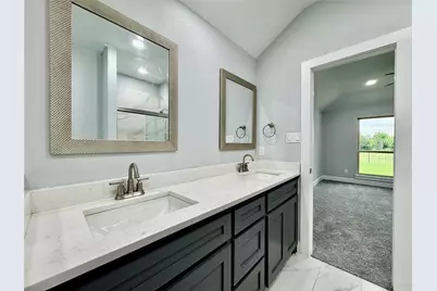 226 Lakeview Drive, Runaway Bay, TX 76426 - Photo 28