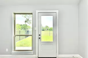 226 Lakeview Dr, Runaway Bay, TX 76426 - Photo 26