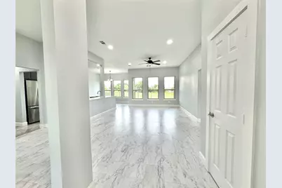 226 Lakeview Drive, Runaway Bay, TX 76426 - Photo 6