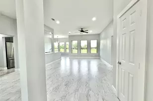 226 Lakeview Dr, Runaway Bay, TX 76426 - Photo 6