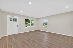 801 S Tennessee St, McKinney, TX 75069 - Photo 2