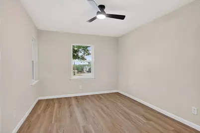 801 S Tennessee Street, McKinney, TX 75069 - Photo 10