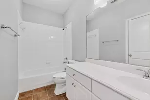 1527 Biltmore Ln, Irving, TX 75063 - Photo 20