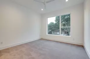 4310 Merrell Rd, Dallas, TX 75229 - Photo 16