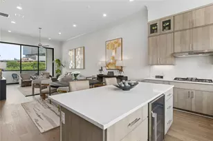 2401 Canton St, Dallas, TX 75201 - Photo 4