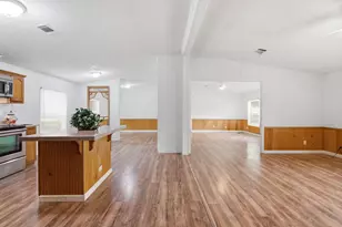 301 Elm Ln, Aurora, TX 76078 - Photo 18