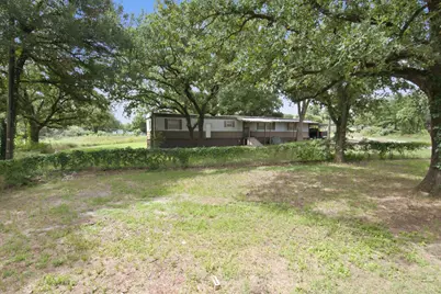 301 Elm Lane, Aurora, TX 76078 - Photo 36