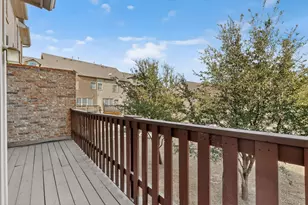 1527 Biltmore Ln, Irving, TX 75063 - Photo 32