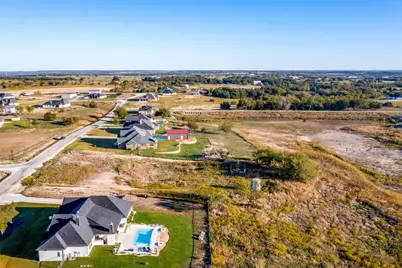 2040 Pinnell, Weatherford, TX 76088 - Photo 6