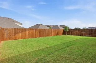 10201 Sunnyview Ln, Aubrey, TX 76227 - Photo 24