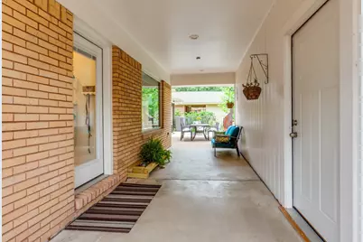 6221 Berryhill Street, Dallas, TX 75231 - Photo 22