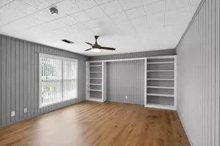 310 Navajo Trail, Gainesville, TX 76240 - Photo 18