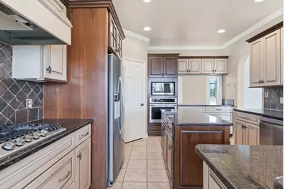 219 W Twin Creeks Trail, Troup, TX 75789 - Photo 12