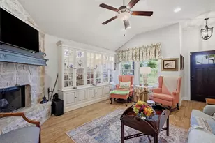 502 Pathfinder St, Collinsville, TX 76233 - Photo 6