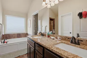 502 Pathfinder St, Collinsville, TX 76233 - Photo 26