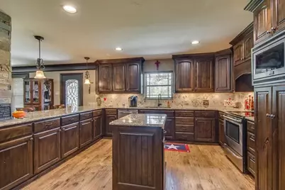 189 Hlavek Road, Decatur, TX 76234 - Photo 30