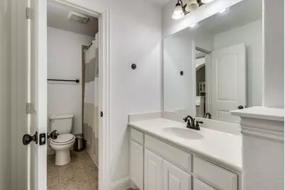 13225 Courtney Drive, Frisco, TX 75033 - Photo 32