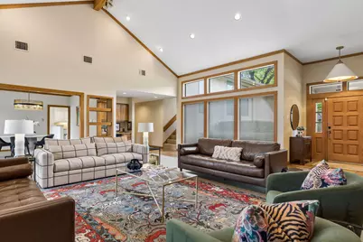 9530 Moss Haven Drive, Dallas, TX 75231 - Photo 14