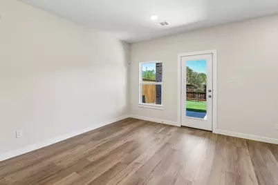 721 Vineyard Way, Forney, TX 75126 - Photo 2