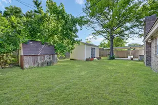 6905 Yorkston St, Watauga, TX 76148 - Photo 32