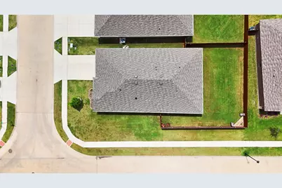 1625 Kirby Lane, Lancaster, TX 75146 - Photo 36
