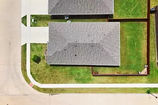 1625 Kirby Ln, Lancaster, TX 75146 - Photo 36