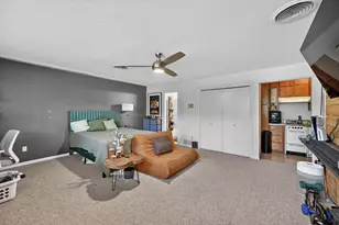 2039 W Lotus Ave, Fort Worth, TX 76111 - Photo 28