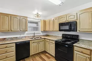 1502 Sharron Ct, Cleburne, TX 76033 - Photo 14