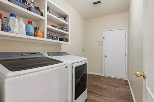 2810 Hammond Dr, Grand Prairie, TX 75052 - Photo 20