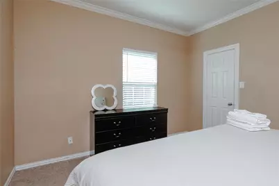 3014 Falls Drive, Dallas, TX 75211 - Photo 14