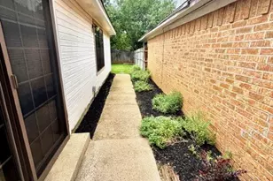 1015 Bull Run, Denton, TX 76209 - Photo 24
