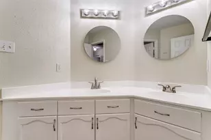 531 Beasley Dr, Lewisville, TX 75057 - Photo 18
