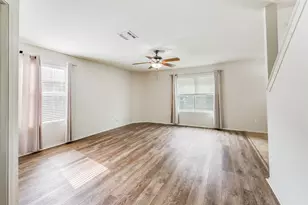 721 Redwing Dr, Saginaw, TX 76131 - Photo 4