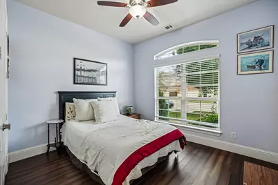307 Ridgewood Drive, Lewisville, TX 75067 - Photo 24