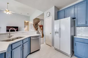 7931 Greenvalley Ln, Frisco, TX 75033 - Photo 12