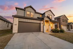 2417 Mankato Dr, Fort Worth, TX 76179 - Photo 2