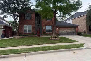 1408 Pepperidge Ln, Fort Worth, TX 76131 - Photo 1