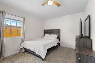 6808 Marvin Brown St, Fort Worth, TX 76179 - Photo 16