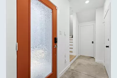 427 W 10th Street #502, Dallas, TX 75208 - Photo 6