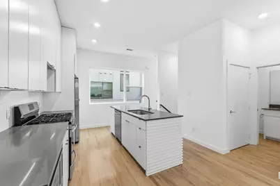 427 W 10th Street #502, Dallas, TX 75208 - Photo 1
