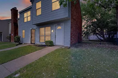 9467 Olde Towne Row, Dallas, TX 75227 - Photo 16