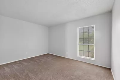 9467 Olde Towne Row, Dallas, TX 75227 - Photo 24