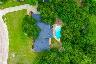 137 Lakeview Dr, Aledo, TX 76008 - Photo 36
