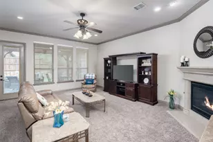 7825 Woodcreek Way, Sachse, TX 75048 - Photo 12